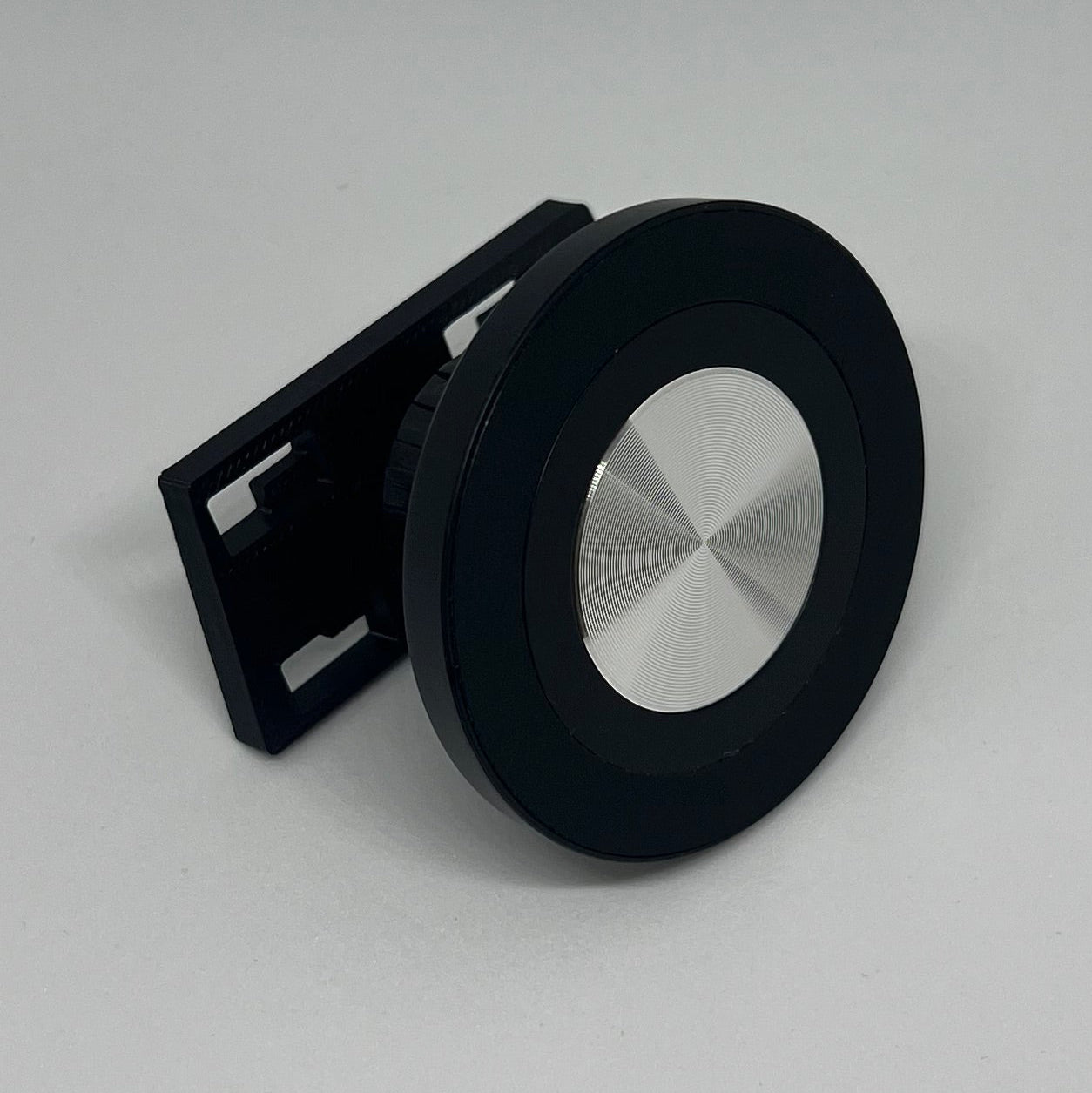 MagSafe compatible Phone Holder for 2017+ models