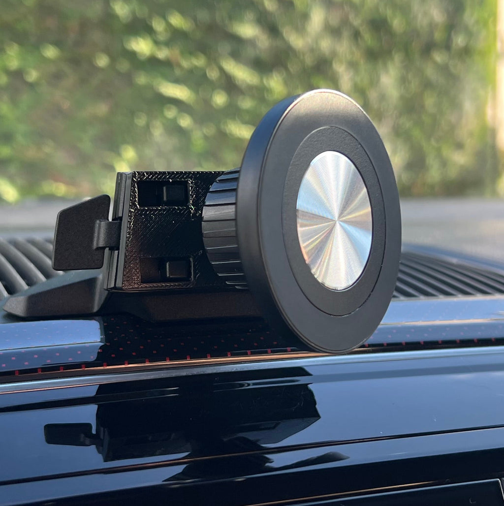 MagSafe compatible Phone Holder for 2017+ models